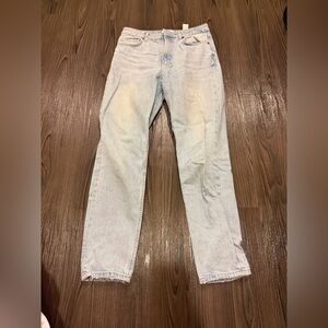 ZARA High Rise Mom Jeans | Light Wash | Size US 4 (EUR 36)